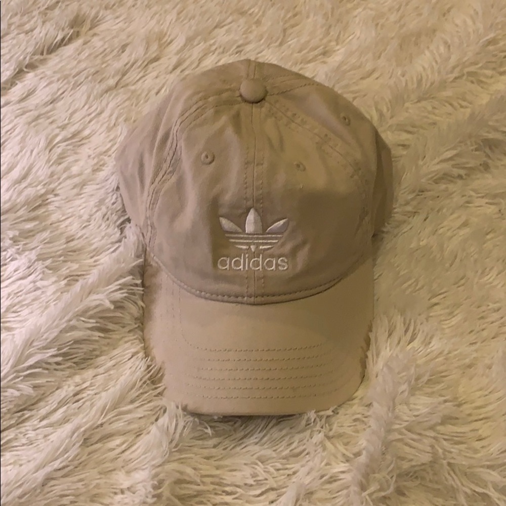 Adidas dad hat